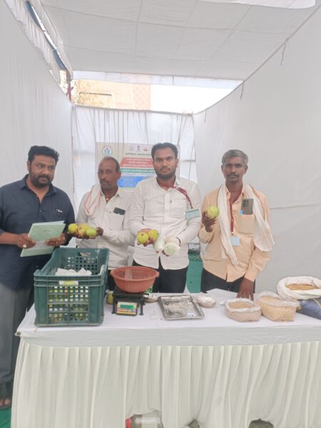 नैसर्गिक फ्रुट तालुका कृषी विभाग उमरी